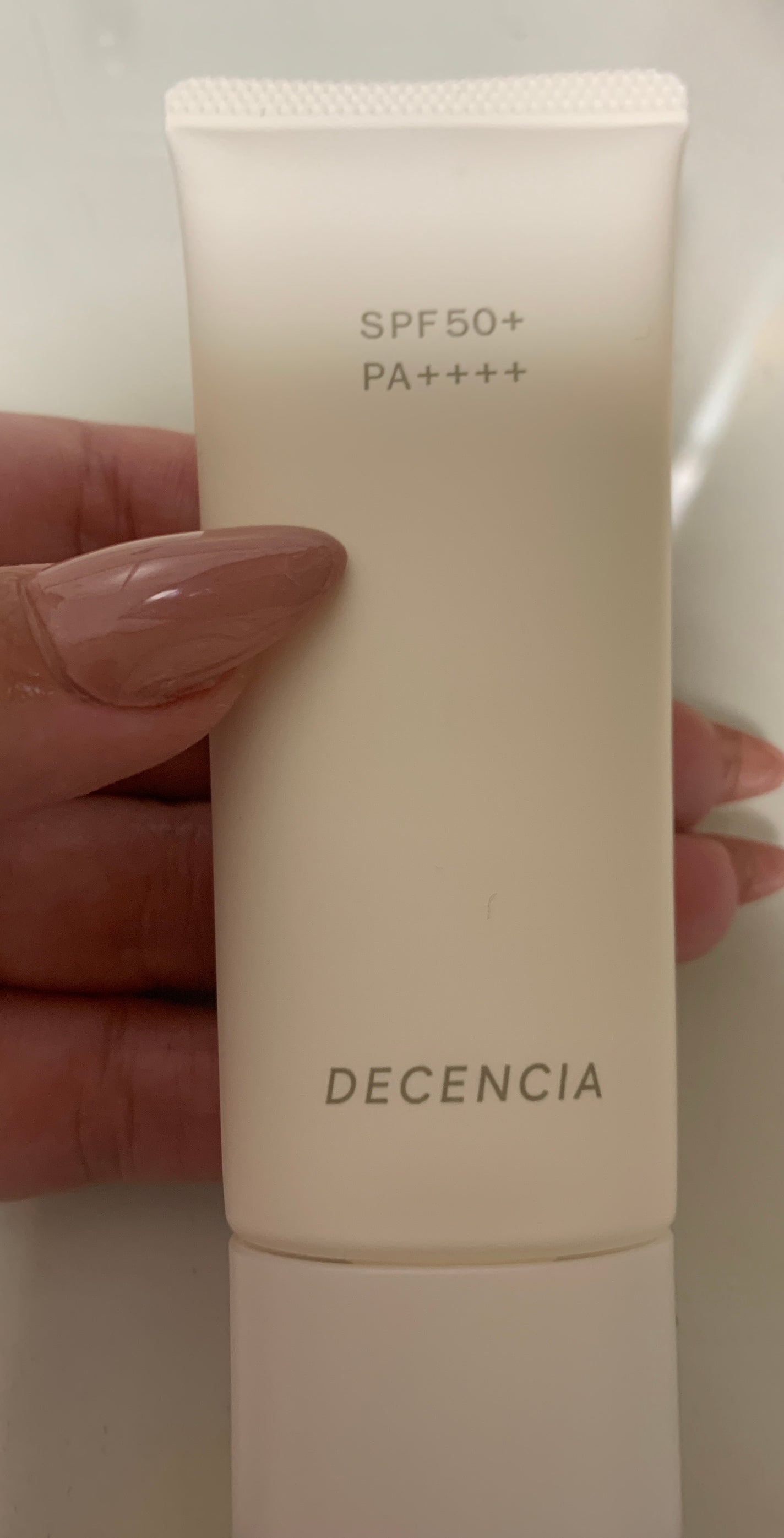 ディセンシア フローレス UVプロテクター/DECENCIA/日焼け止めローションを使ったクチコミ(2枚目)