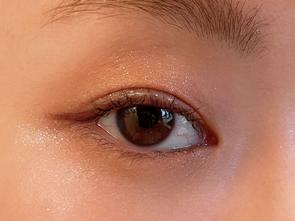 ウィンクティンクシャドウ/b idol/単色アイシャドウを使ったクチコミ（3枚目）