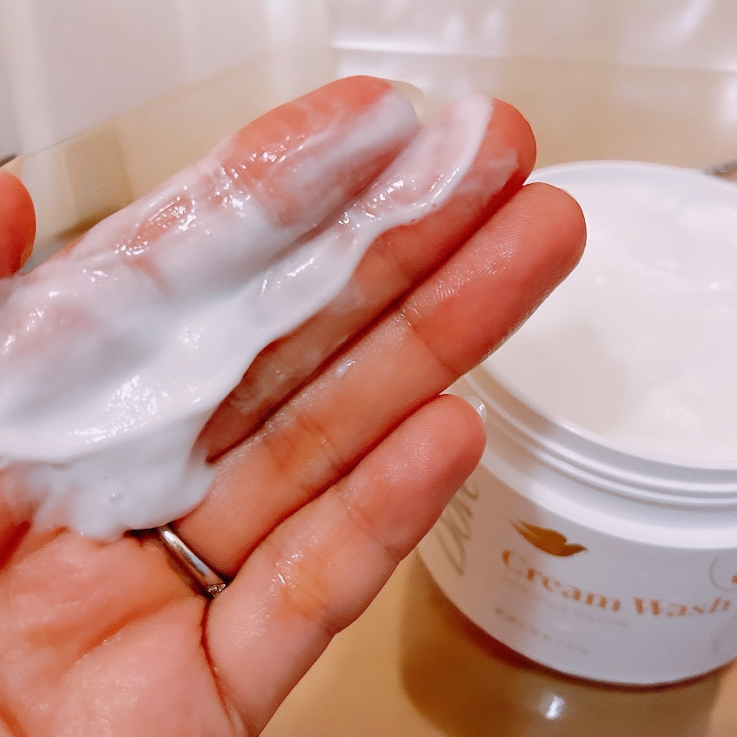 ダヴ クリームボディウォッシュ ジョイアスグロウ/ダヴ/ボディソープを使ったクチコミ（3枚目）