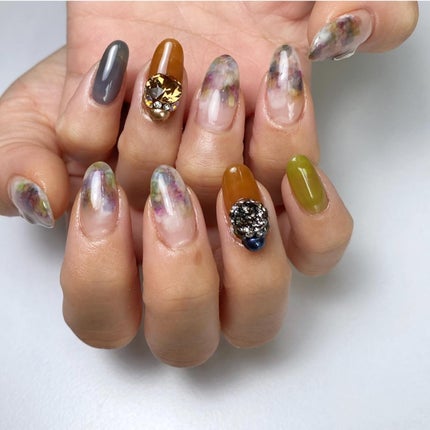 naomi on LIPS 「nailをしてもらえるって何て贅沢なんだろう、、、もう、自分で..」(1枚目)