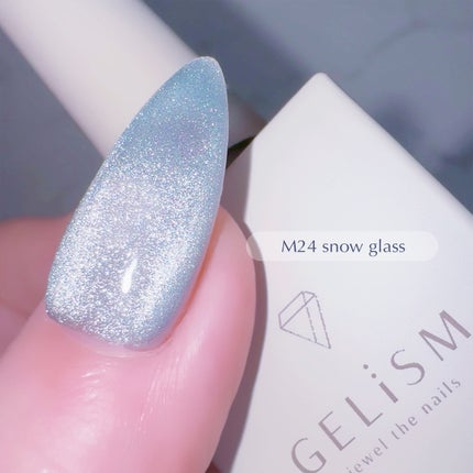 GELiSM (ジェリズム) M24 snow glass/D-UP/ジェルネイルを使ったクチコミ(3枚目)