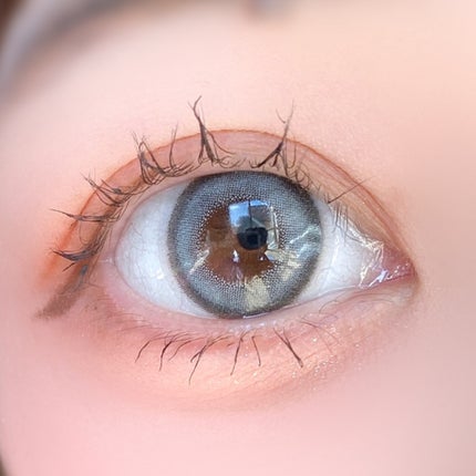 びゃっこまる on LIPS 「今年1番好きだったカラコンこれかもrainのシベリアンブルー高..」(5枚目)