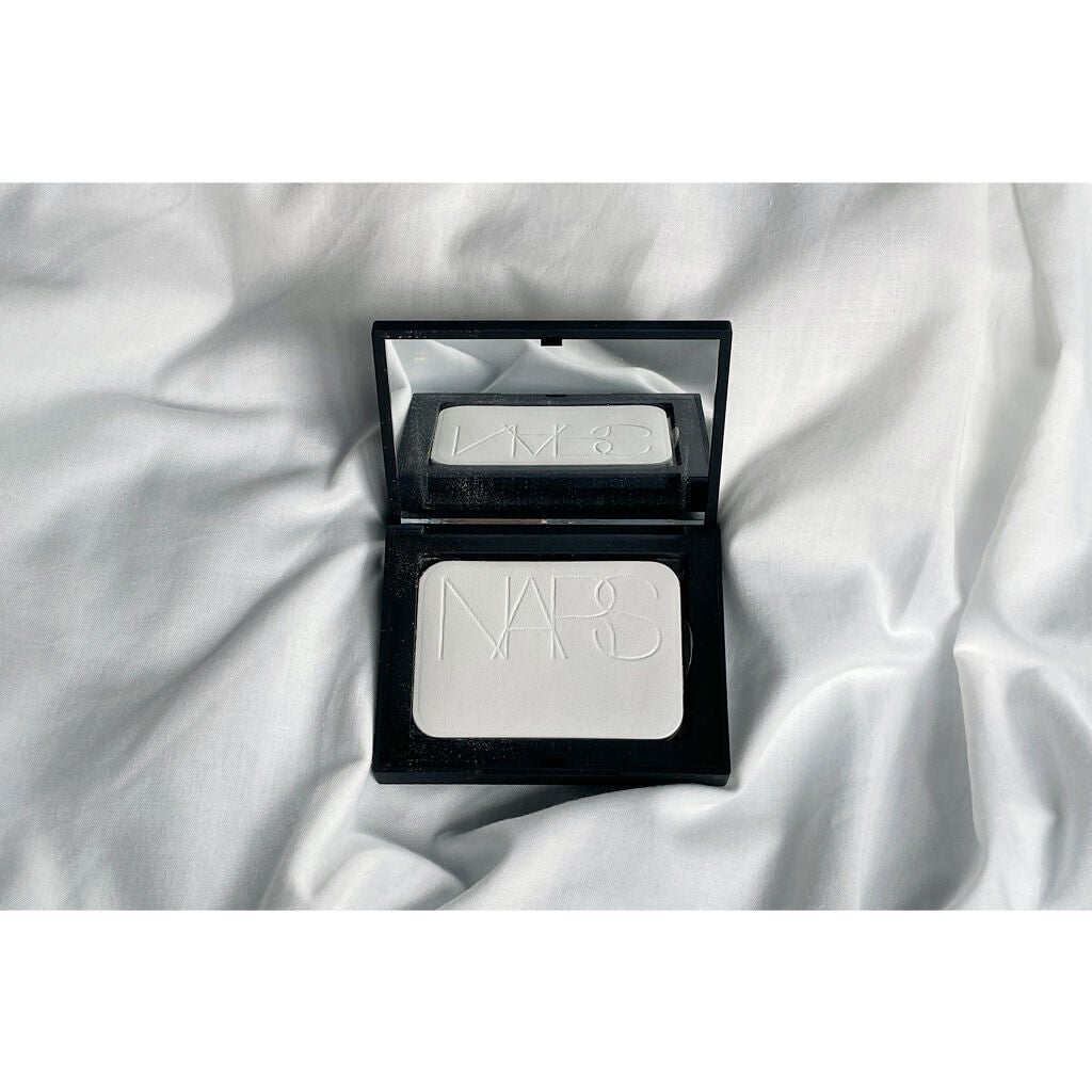 ソフトベルベットプレストパウダー/NARS/プレストパウダーを使ったクチコミ(2枚目)
