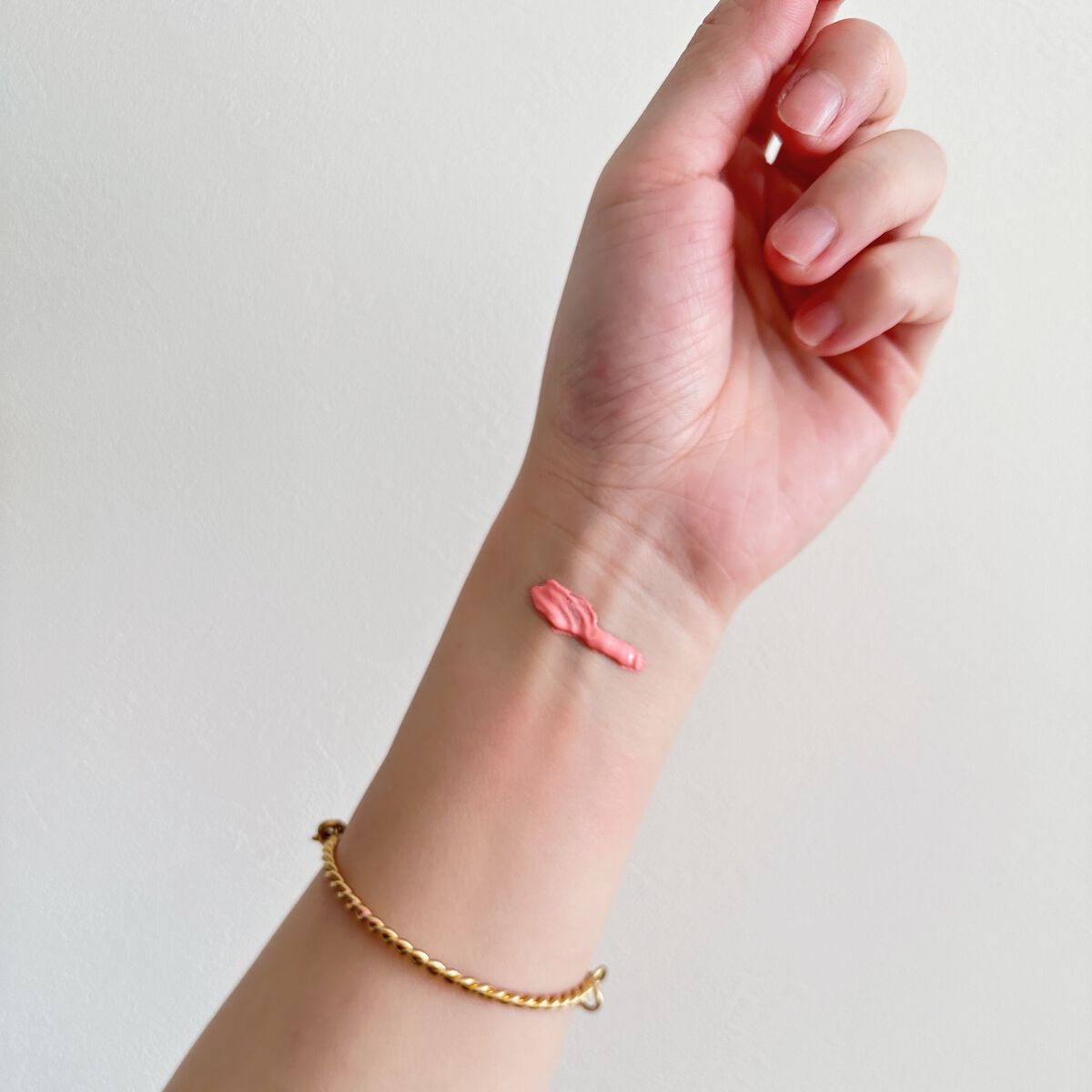 クロノビューティ カラーオンUV/アリィー/日焼け止めクリームを使ったクチコミ(2枚目)