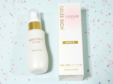 
ジュレリッチ リュール エッセンスミルク

50mL　6,600円（税抜6,000円）
表示価格はメーカー希望小売価格です。

うるおいに満ちた、
かげりのない晴れやかな肌へ。

肌をしっとりやわらか