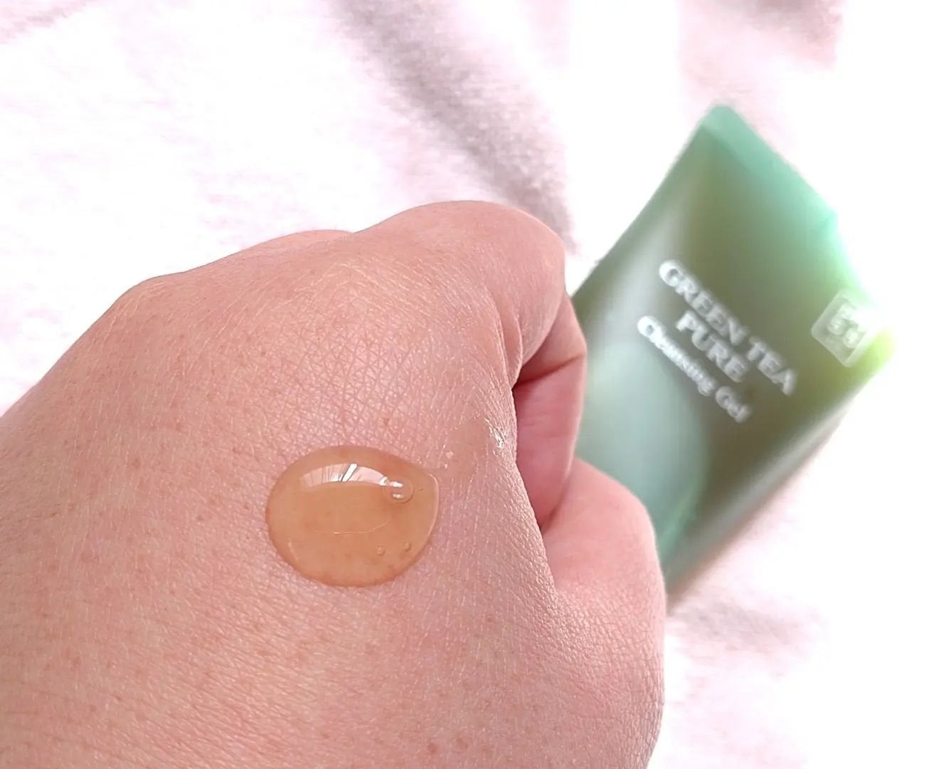 エミ✿投稿ある方フォロバ100 on LIPS 「YADAHグリーンティーピュアクレンジングバームII、グリーン..」(3枚目)