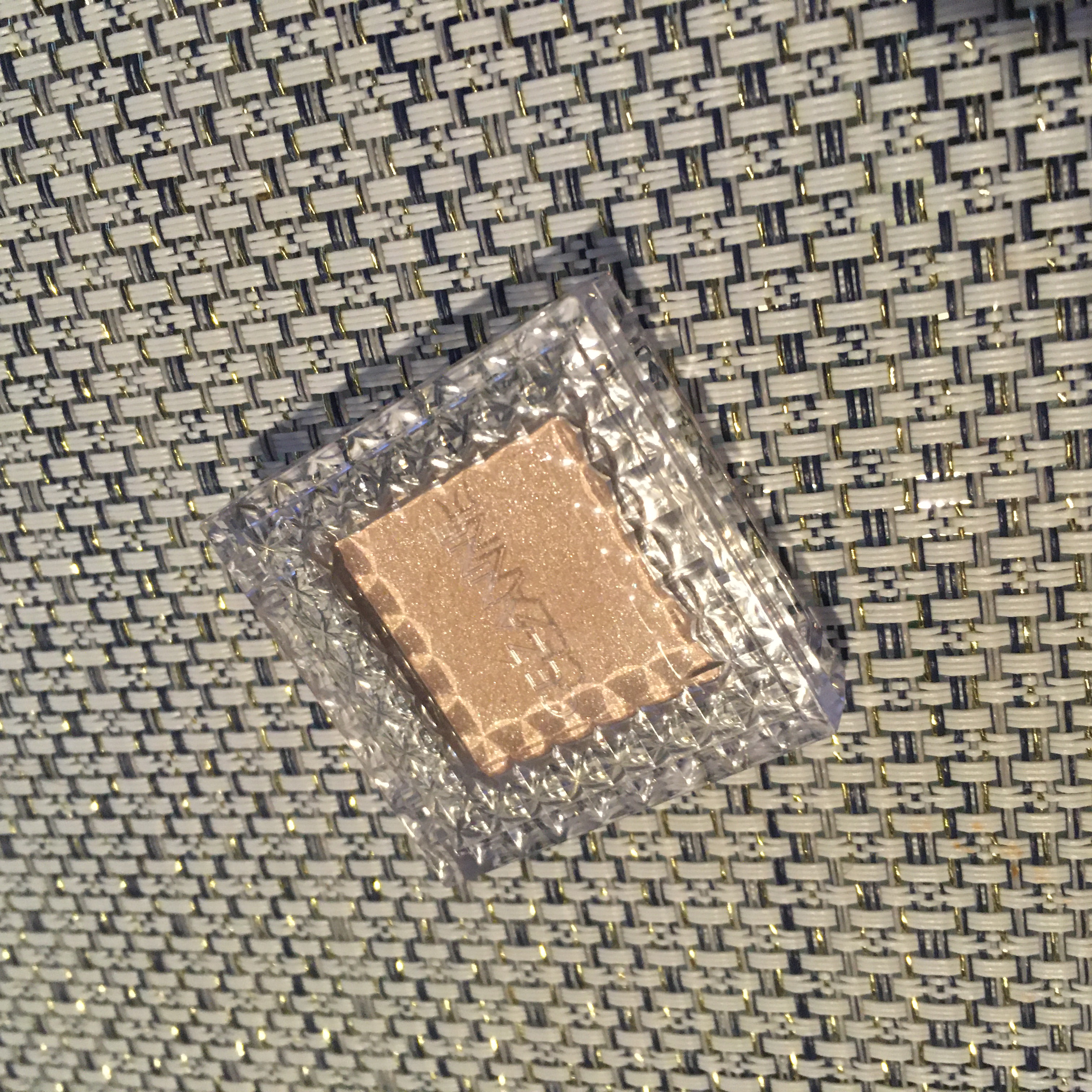 シングルカラーアイシャドウ/CEZANNE/単色アイシャドウを使ったクチコミ（1枚目）