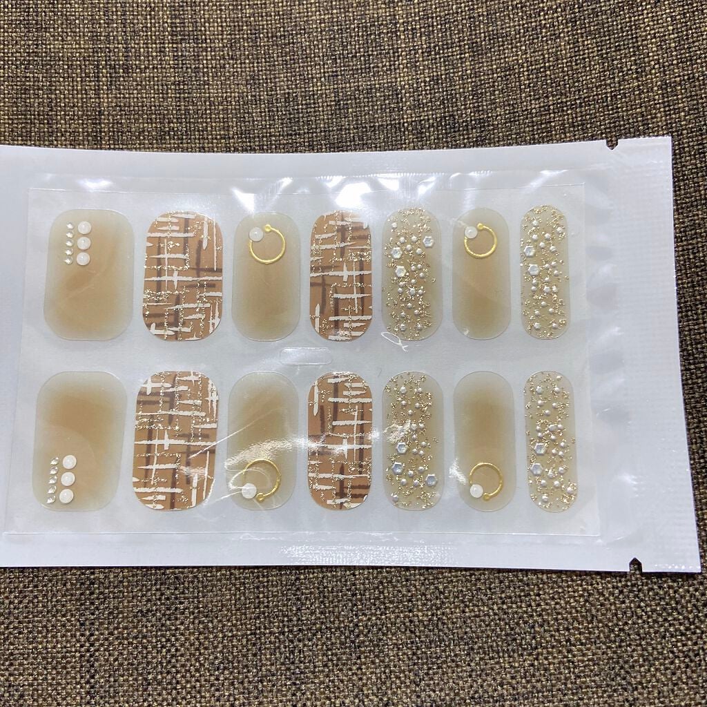 ネイルシール/Qoo10/ネイルシールを使ったクチコミ(3枚目)