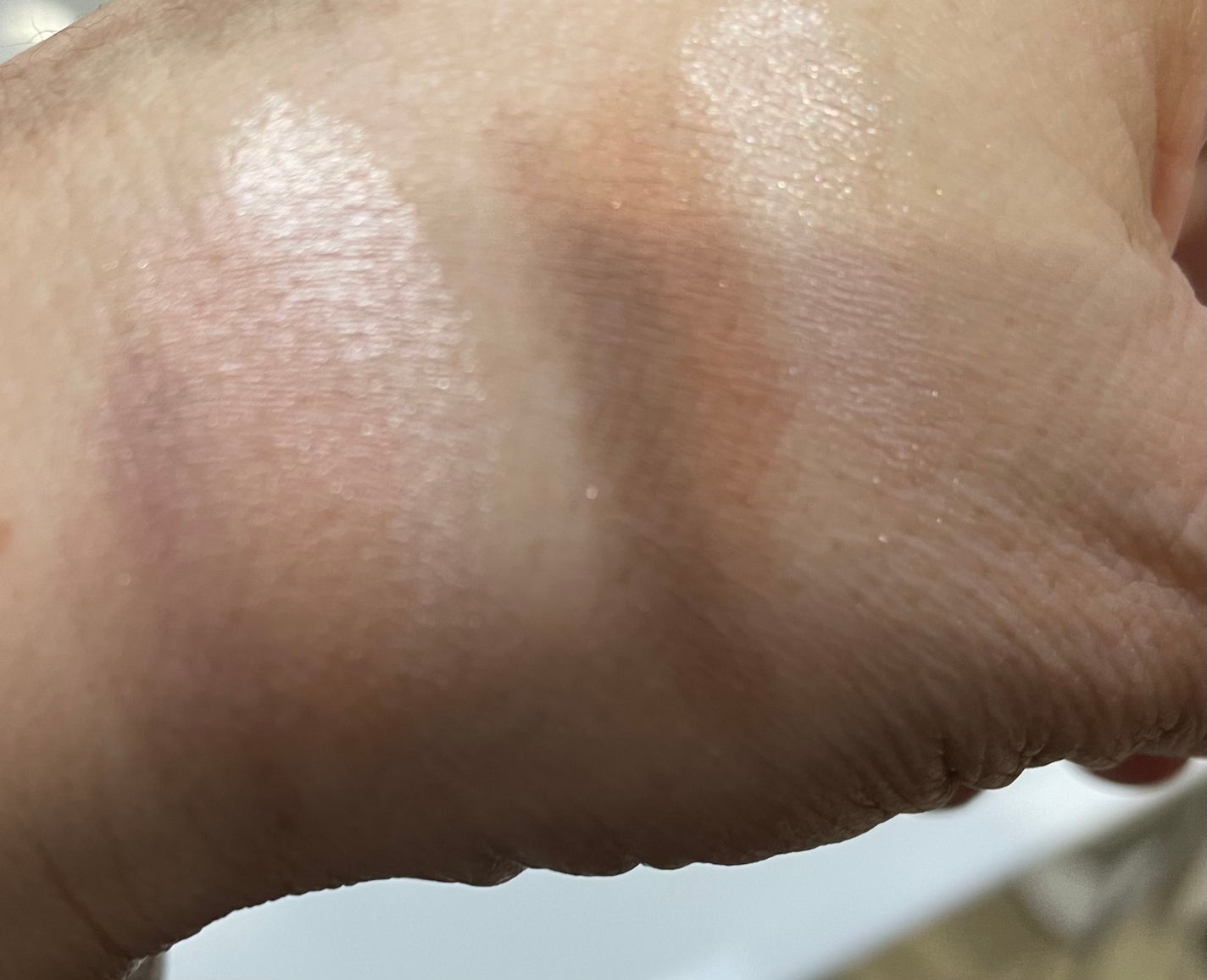 トーンアップアイシャドウ/CEZANNE/アイシャドウパレットを使ったクチコミ(1枚目)