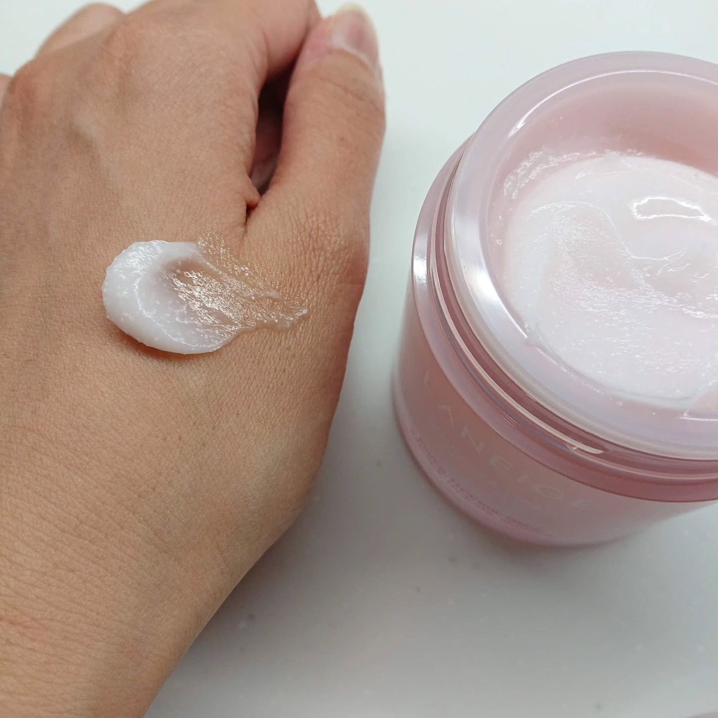 バウンシースリーピングマスク/LANEIGE/フェイスクリームを使ったクチコミ(3枚目)