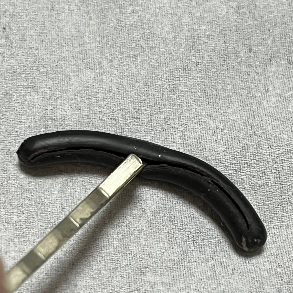 Lana on LIPS 「いつも何気なく使っているまつ毛をあげるためのビューラー。もしか..」(3枚目)