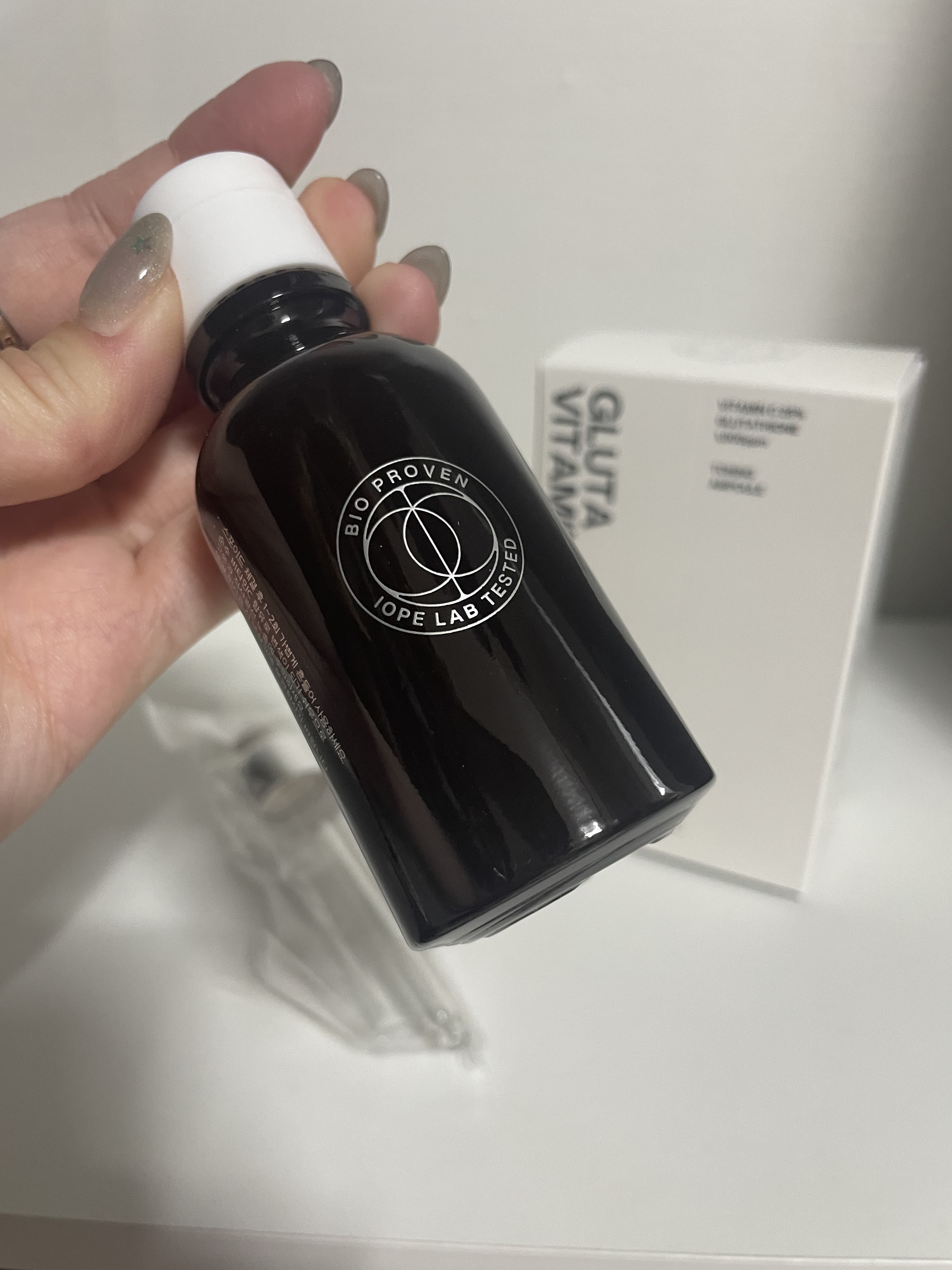 グルタ ビタミンC トーニング アンプル/IOPE/美容液を使ったクチコミ（2枚目）