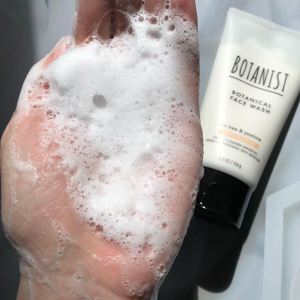 ボタニカルフェイスウォッシュ デューイーモイスチャー/BOTANIST/洗顔フォームを使ったクチコミ(4枚目)