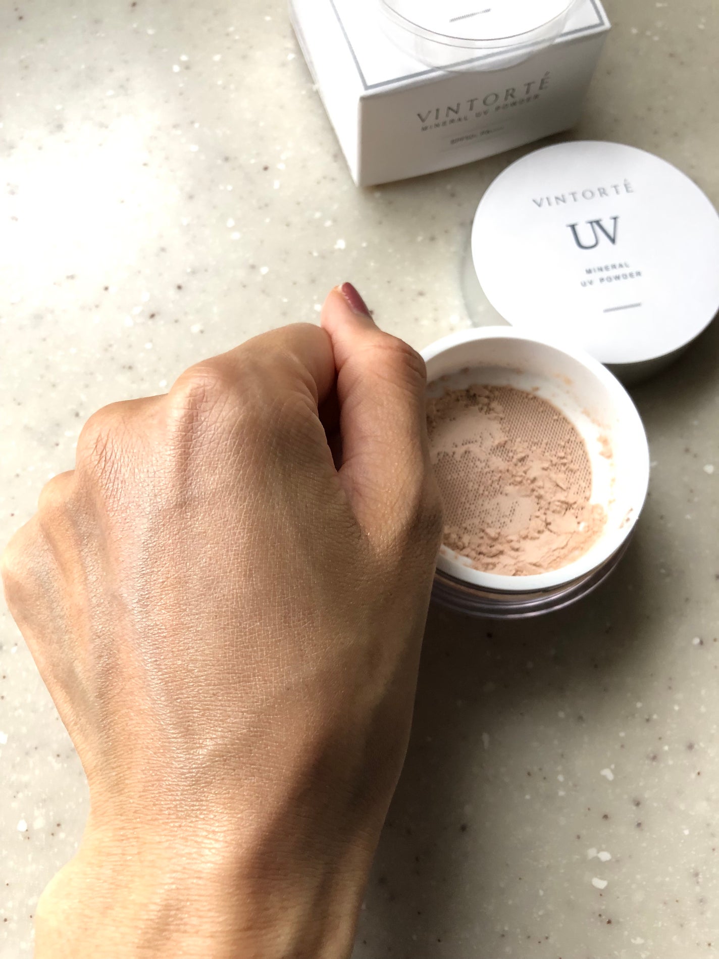 ミネラルUVパウダー/ヴァントルテ/ルースパウダーを使ったクチコミ(3枚目)