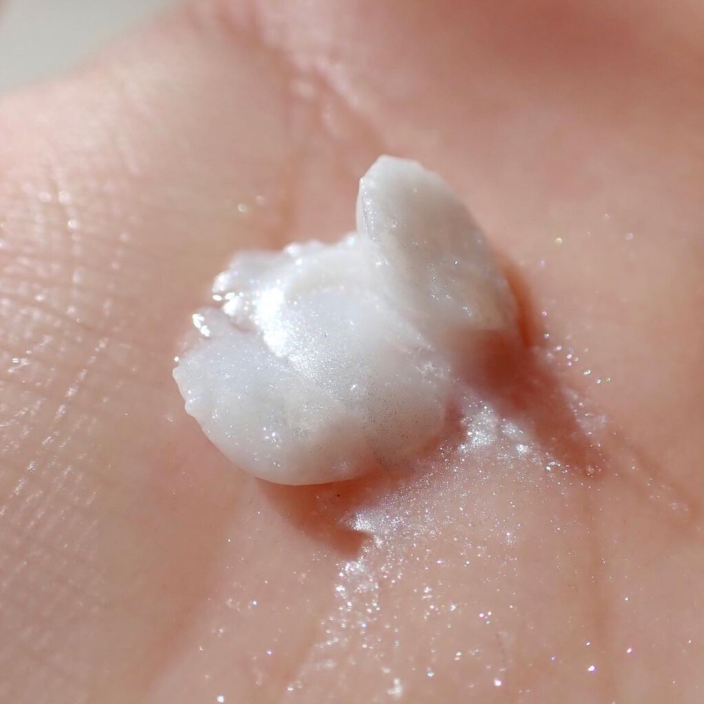 クリスタルパール/URANIA/フェイスクリームを使ったクチコミ(7枚目)