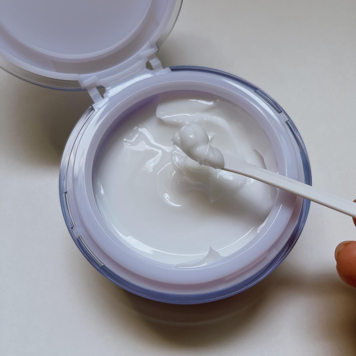 CANADEL プレミアホワイト オールインワンのクチコミ「⋆⋅⋅⋅⊱∘──────∘⊰⋅⋅⋅⋆

2023.11.4

『カナデル プレミアホワイト』
.....」（2枚目）