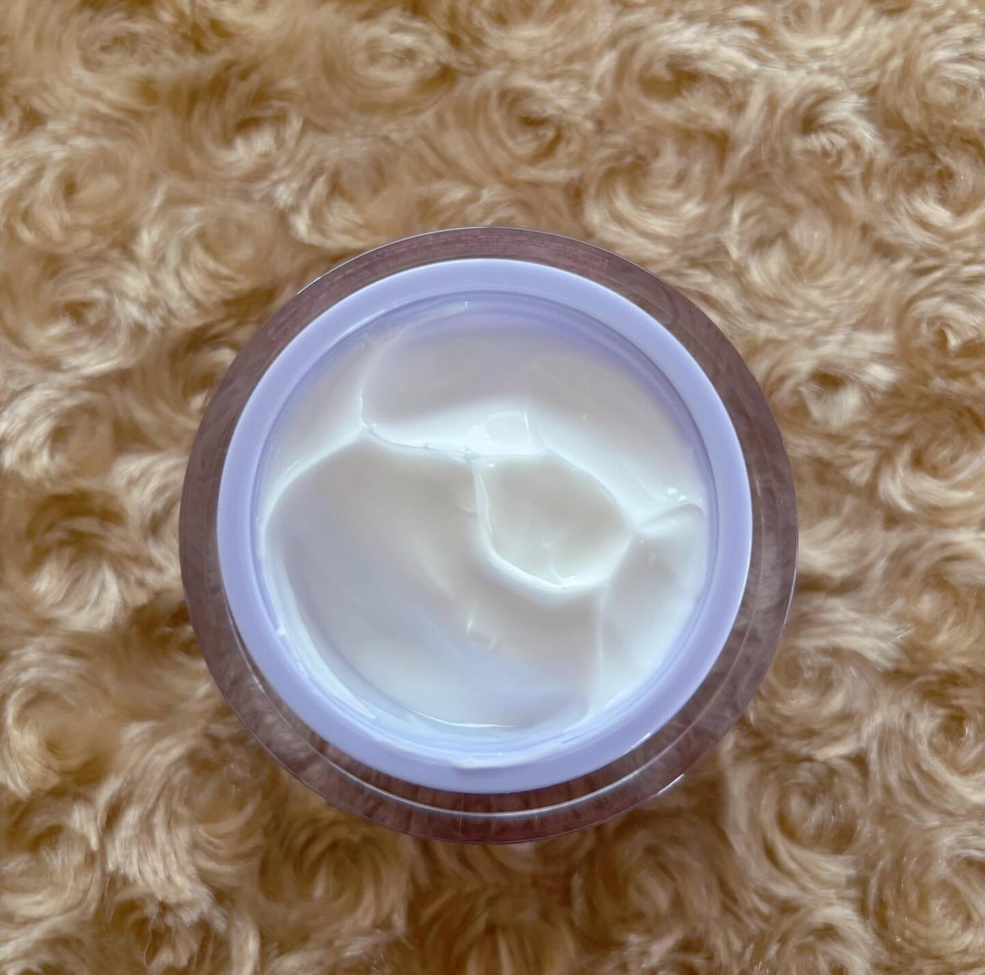 シカクリーム/ASUNE /フェイスクリームを使ったクチコミ(3枚目)