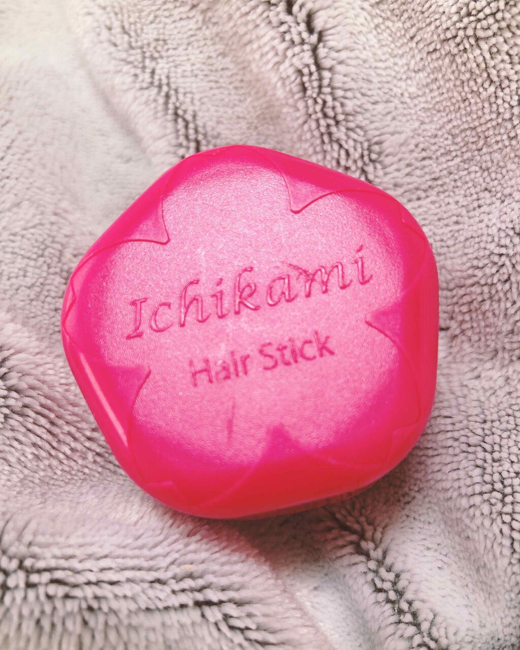 ヘアキープ和草スティック(ナチュラル)/いち髪/ヘアバームを使ったクチコミ(1枚目)