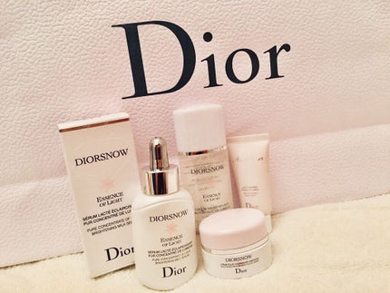 スノー エッセンス オブ ライト (医薬部外品)/Dior/美容液を使ったクチコミ(1枚目)