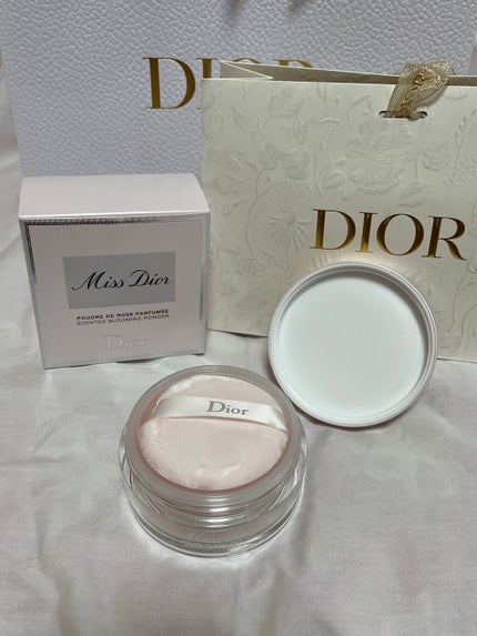 ミス ディオール ブルーミング ボディ パウダー/Dior/ボディパウダーを使ったクチコミ(3枚目)