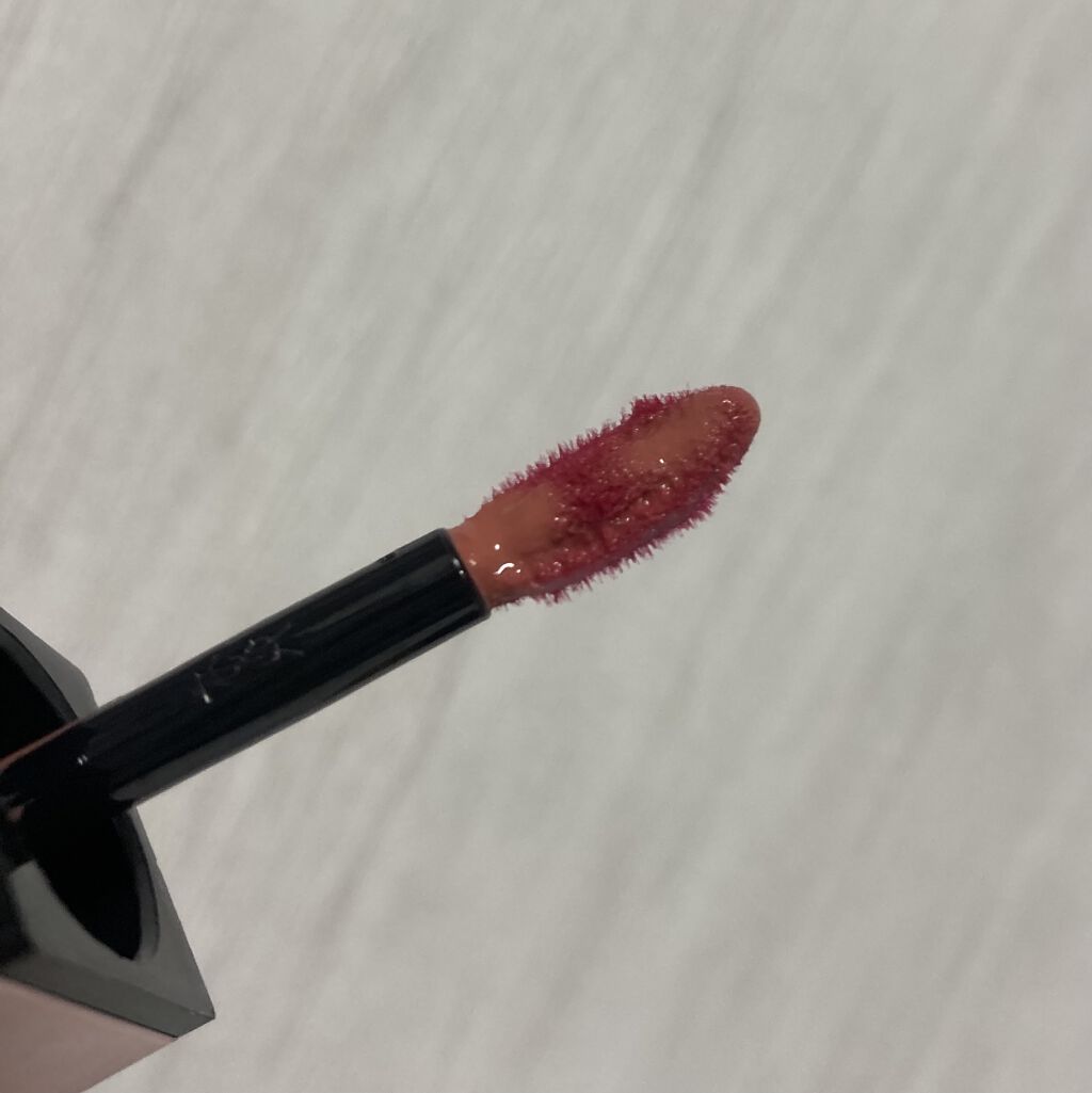 ルージュ ピュールクチュール ヴェルニ ウォーターグロウ/YVES SAINT LAURENT BEAUTE/口紅を使ったクチコミ（3枚目）