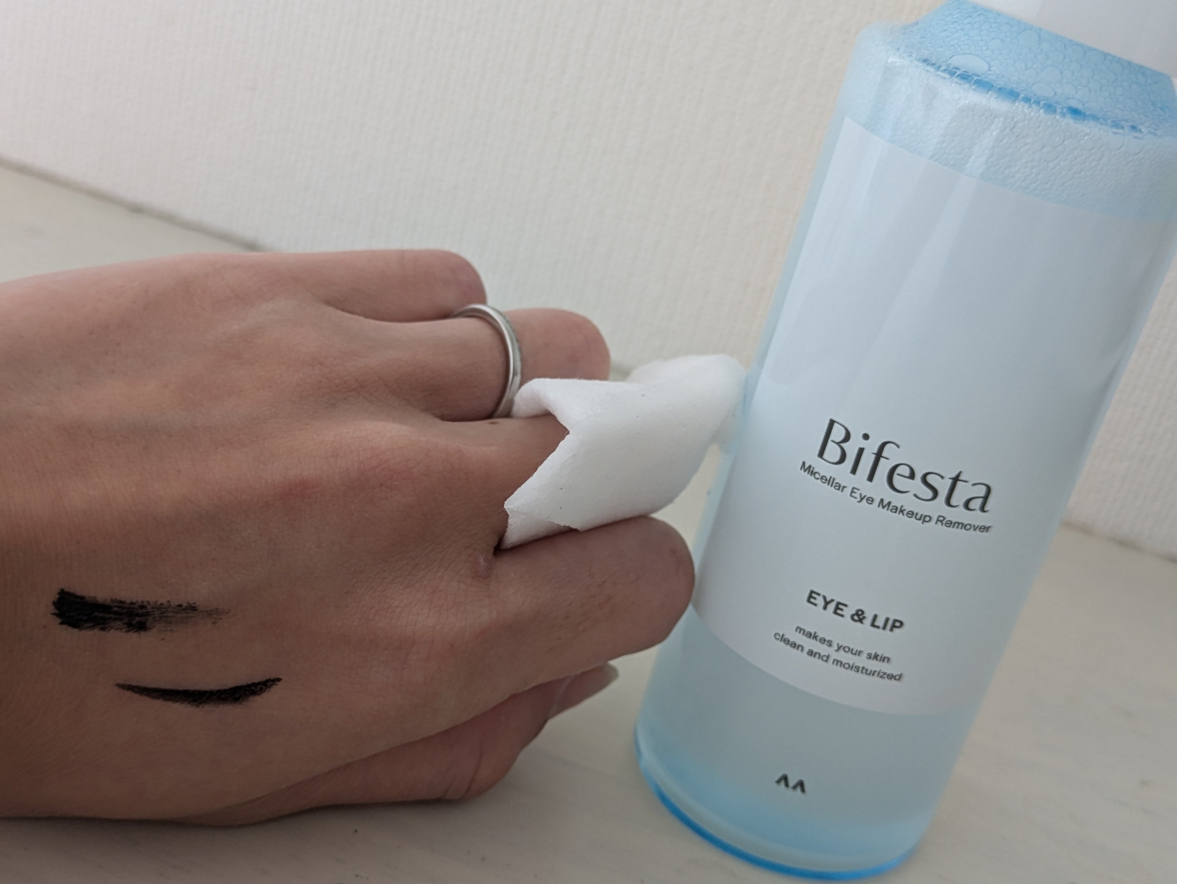 ミセラーアイメイクアップリムーバー/ビフェスタ/ポイントメイクリムーバーを使ったクチコミ（3枚目）