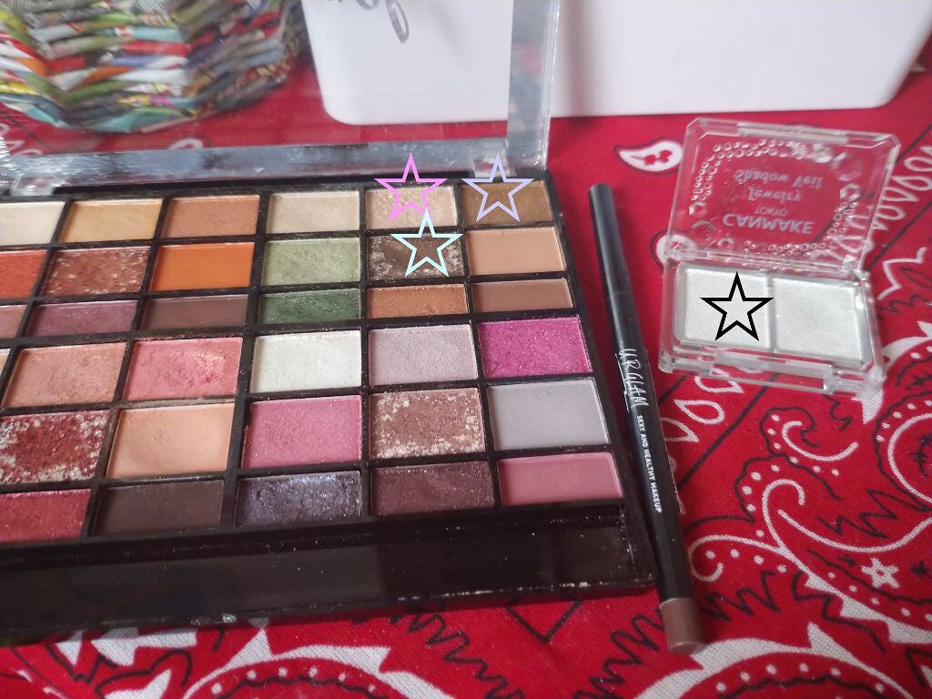 ジュエリーシャドウベール/キャンメイク/アイシャドウパレットを使ったクチコミ(1枚目)