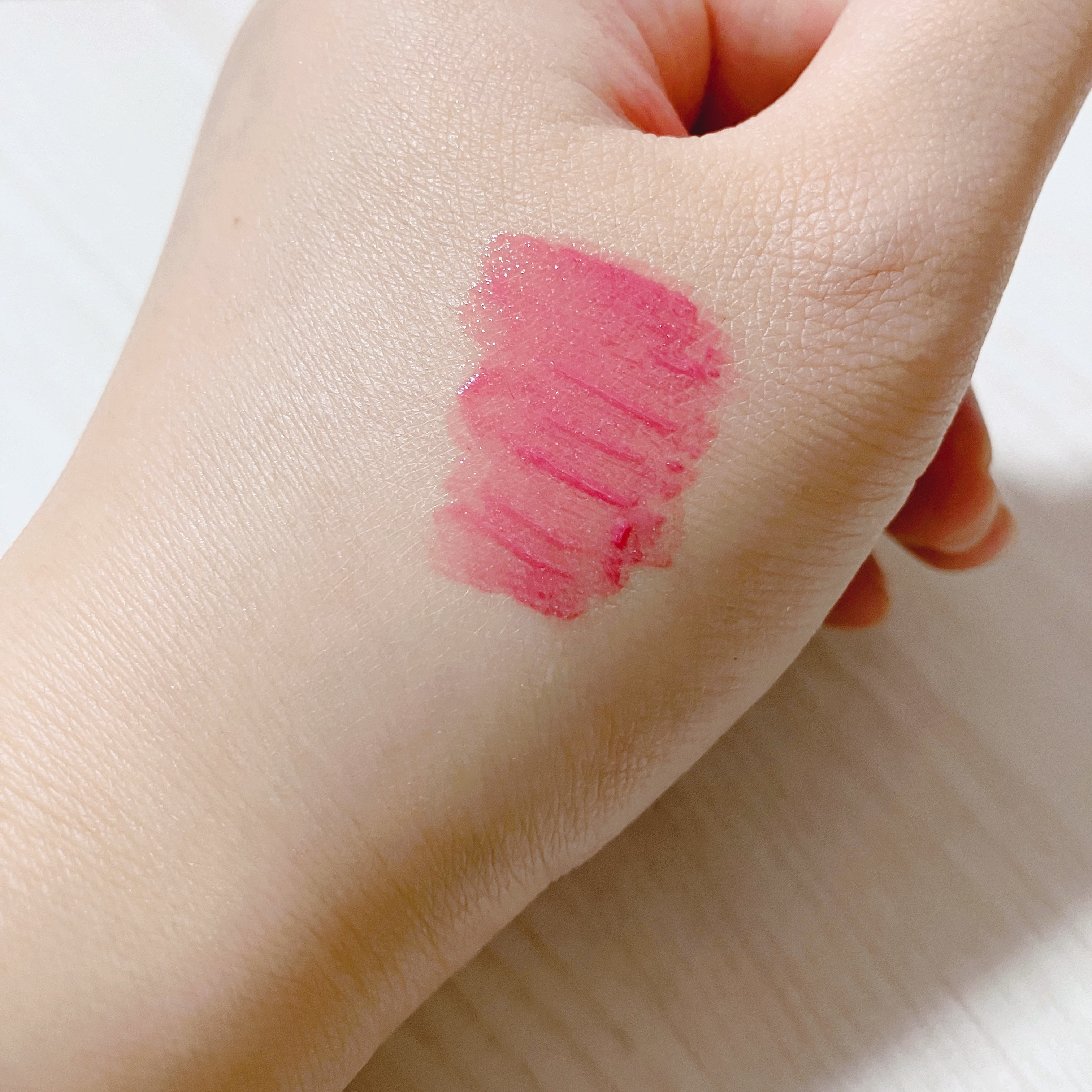 リップアーマーⅩ/KiSS/口紅を使ったクチコミ（2枚目）