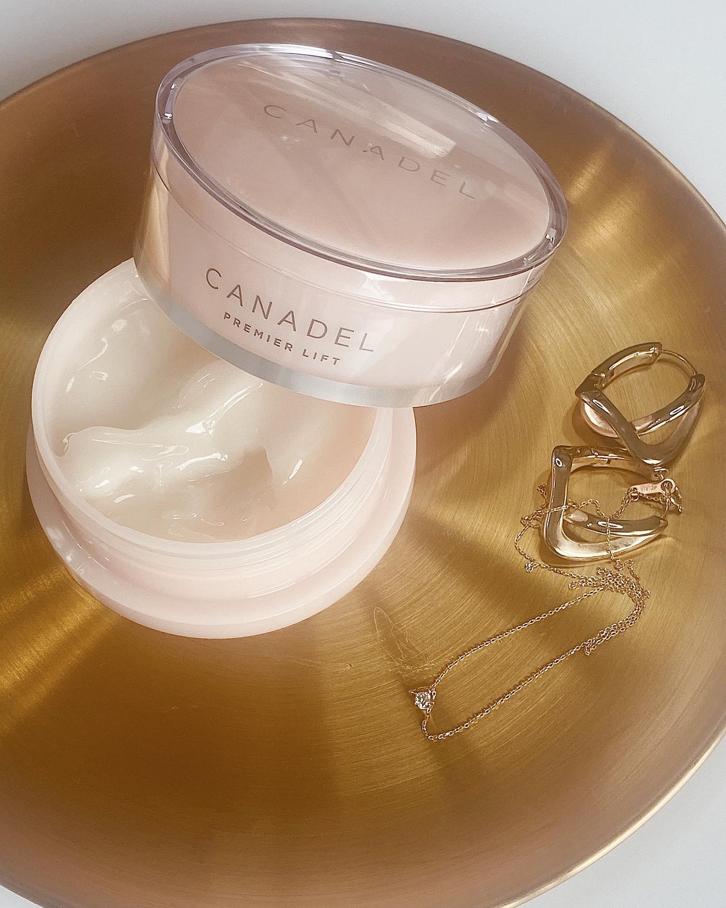 プレミアリフト オールインワン/CANADEL/オールインワン化粧品を使ったクチコミ(1枚目)