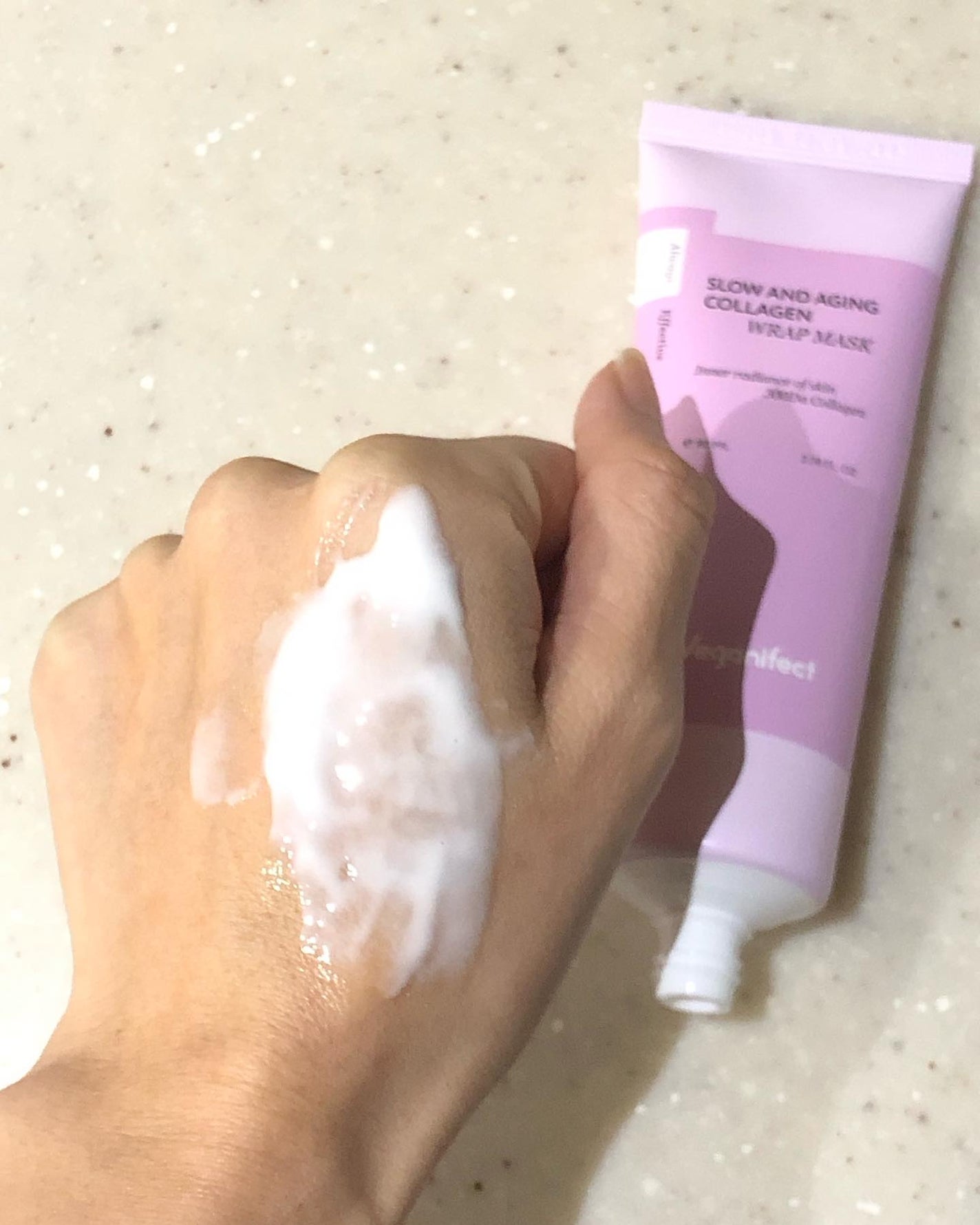 塗るマスクパック低分子コラーゲンマスク /Veganifect/洗い流すパック・マスクを使ったクチコミ(3枚目)