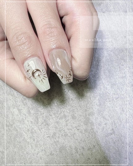 #お花ネイル,#ネイル,#アートネイル,#タイル柄ネイル,#マーブルネイル,#リングネイル,#タイルネイル,#マットネイル,#ミラーネイル,#手書きアートネイル,#ハートネイル,#パーツネイル,#ベージュネイル,#マーブルネイル,#夏ネイル,#天王寺ネイルのネイルデザイン