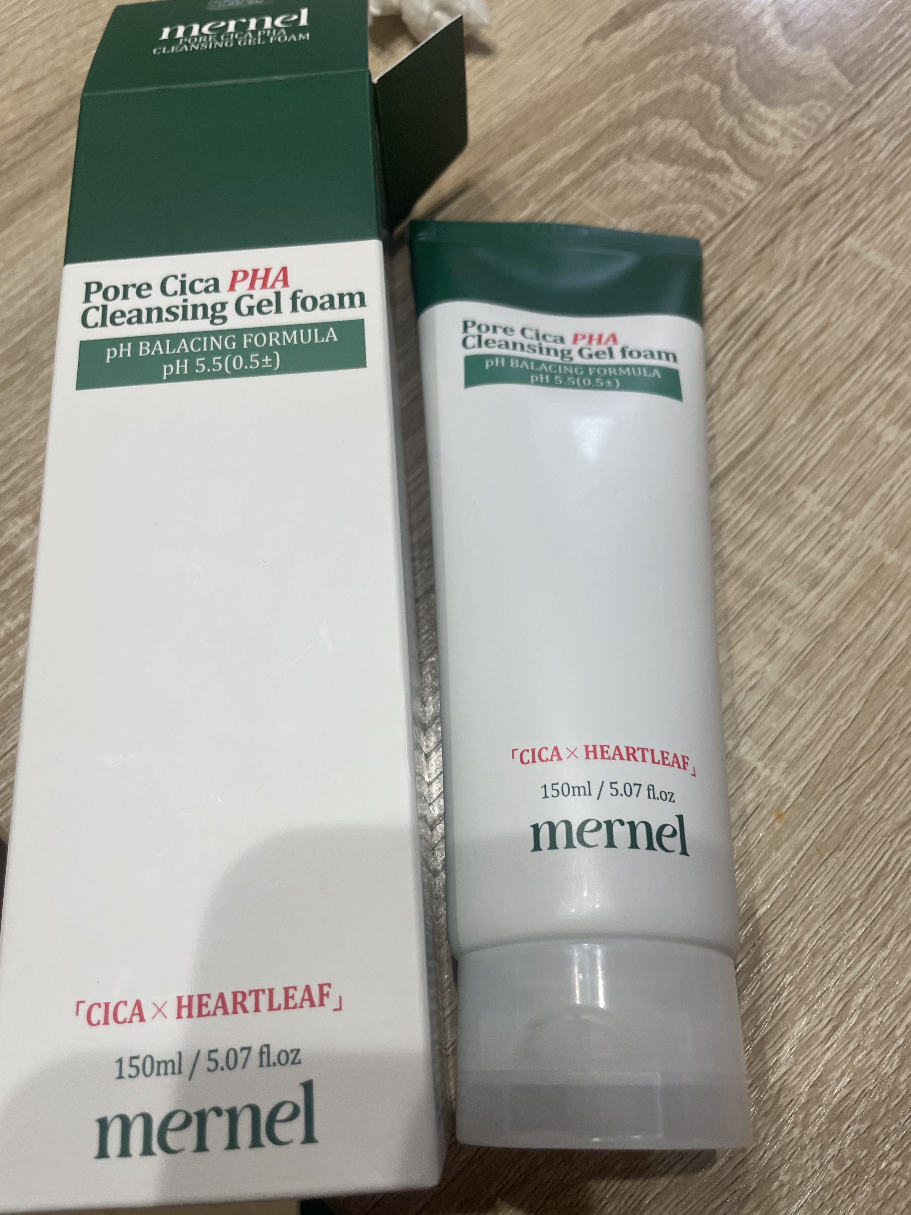 ポアシカ PHAクレンジングゲルフォーム /mernel/クレンジングジェルを使ったクチコミ（2枚目）