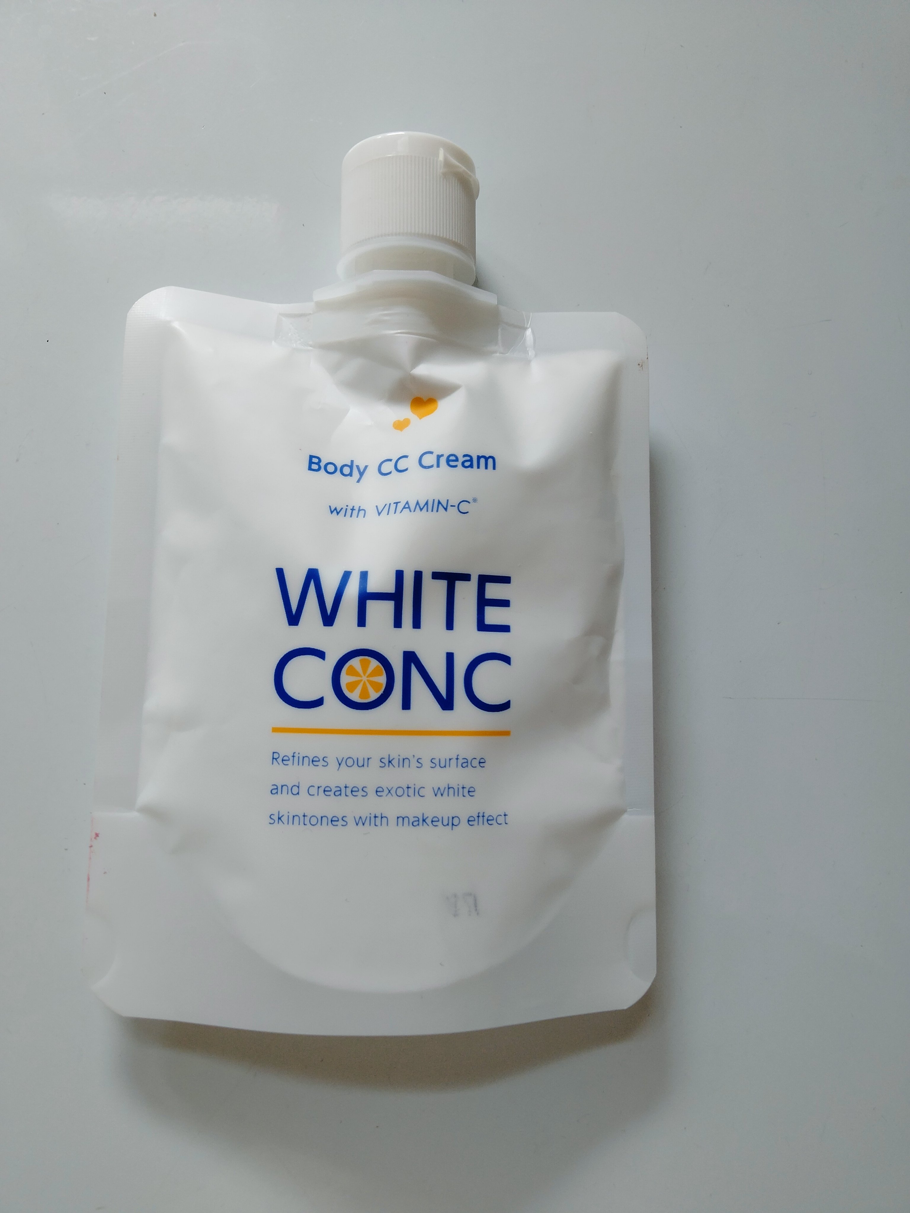 薬用ホワイトコンク ホワイトニングCC CII/ホワイトコンク/ボディクリームを使ったクチコミ（1枚目）