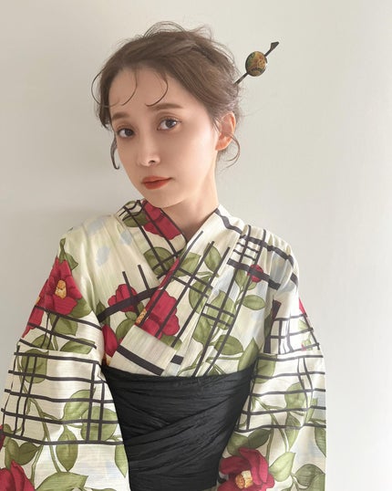 HARUNA on LIPS 「.ヘアメイクしました✨.浴衣ヘア✨.いつもお世話になってる@d..」(5枚目)