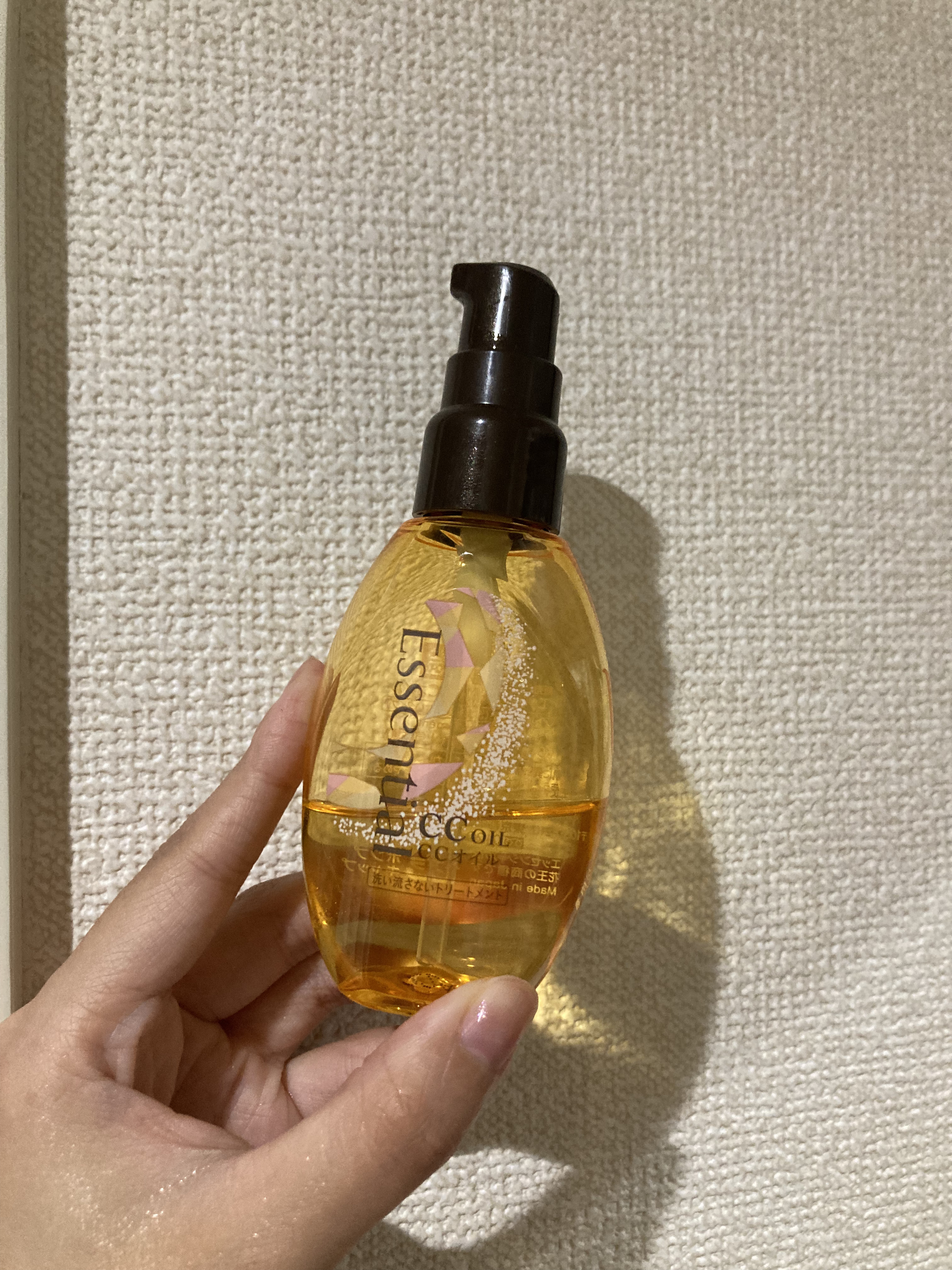 CCオイル/エッセンシャル/ヘアオイルを使ったクチコミ（1枚目）