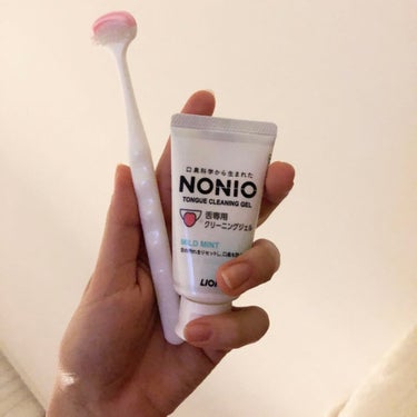 NONIO舌専用クリーニングジェル・下クリーナー
これは本当に買ってよかった！
一回で舌が牛タンみたいになるのは感動モノ。
クリーナーが薄いせいか、歯ブラシで舌を擦った時のようにえずくことも無いです。
