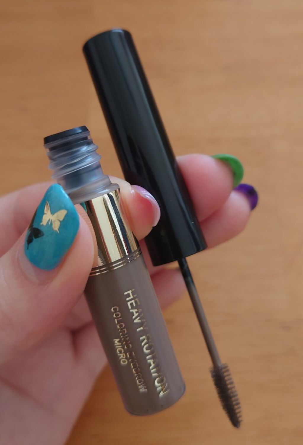 カラーリングアイブロウ マイクロ/ヘビーローテーション/眉マスカラを使ったクチコミ（2枚目）