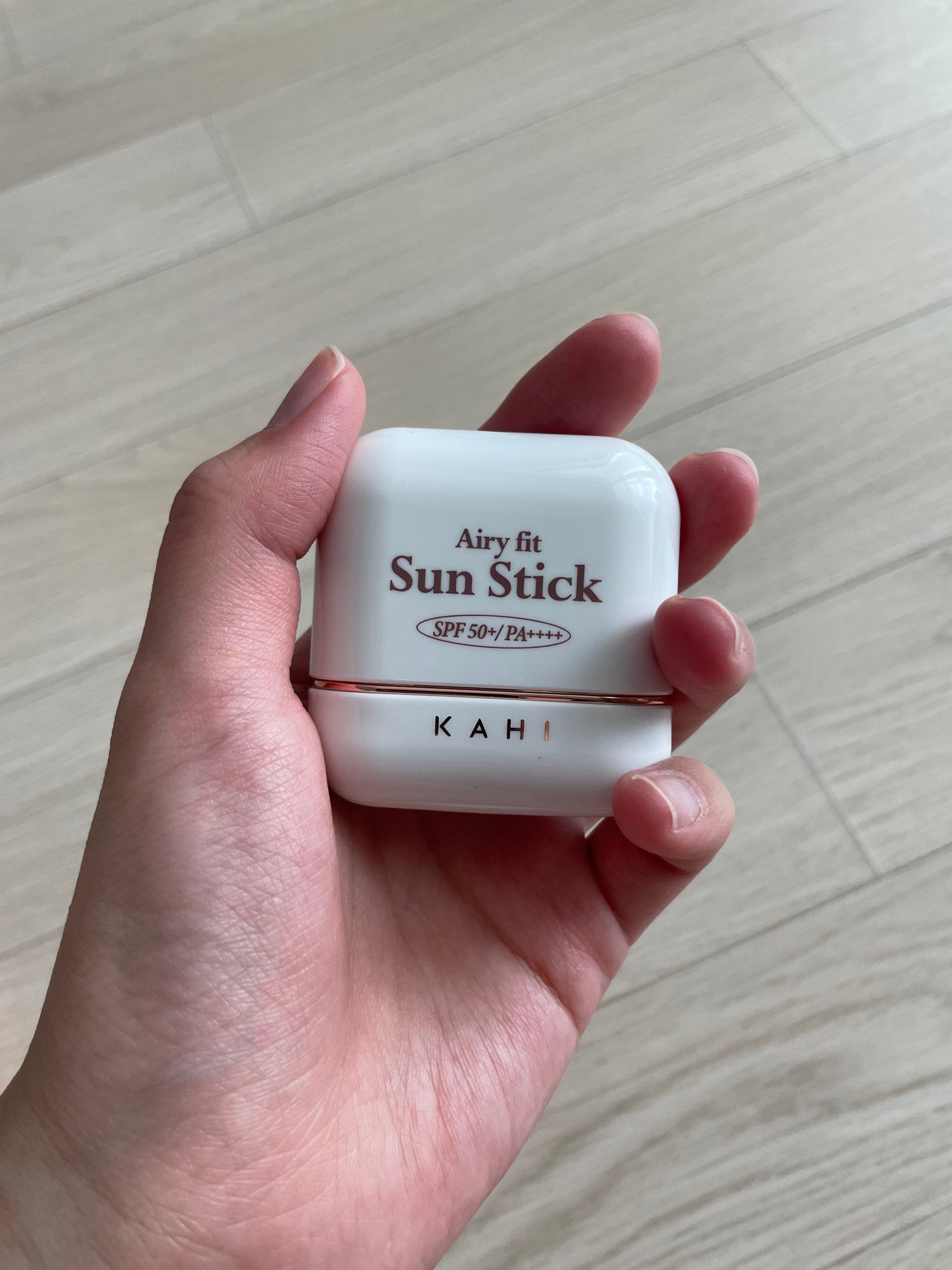 エアリーフィットサンスティック/KAHI/日焼け止めスティックを使ったクチコミ(1枚目)
