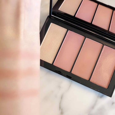 NARS ホットフィックス チークパレットのクチコミ「4/10に発売となったNARSの限定コレクション、
NARS COOL CRUSH COLLE.....」（3枚目）