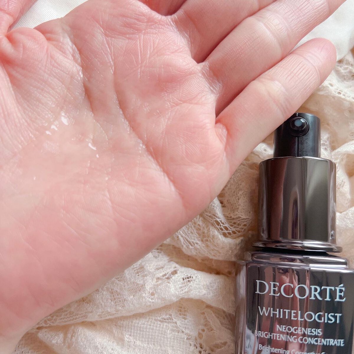 ホワイトロジスト ネオジェネシス ブライトニング コンセントレイト/DECORTÉ/美容液を使ったクチコミ(4枚目)