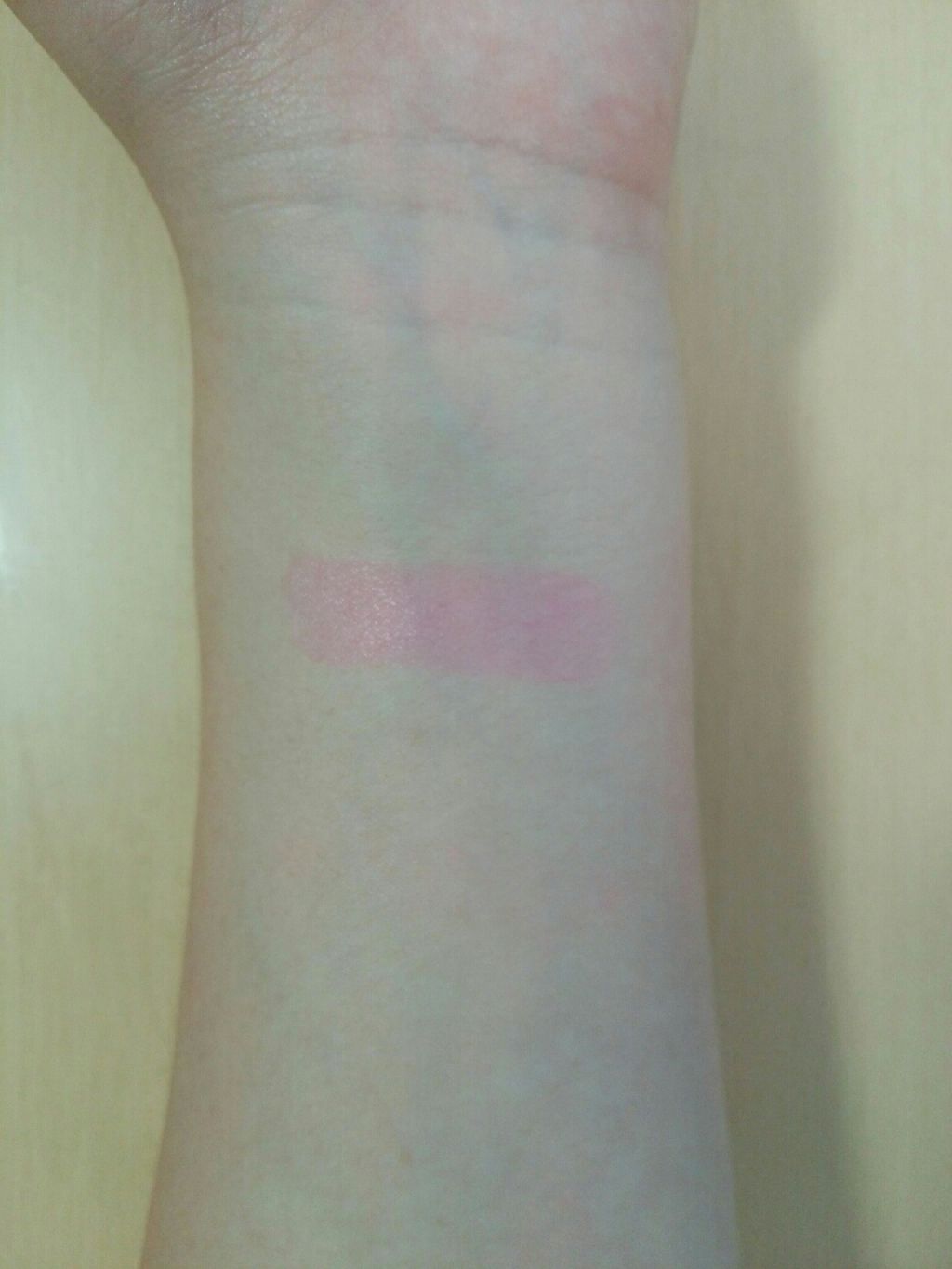 カラーチェンジリップ/ディズニーストア/リップティントを使ったクチコミ（3枚目）