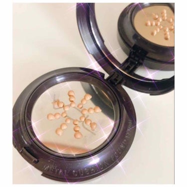 EXPERT METAL CUSHION FOUNDATION (エキスパートメタルクッションファンデーション）  SPF50+ PA+++/VDL/クッションファンデーションを使ったクチコミ（1枚目）