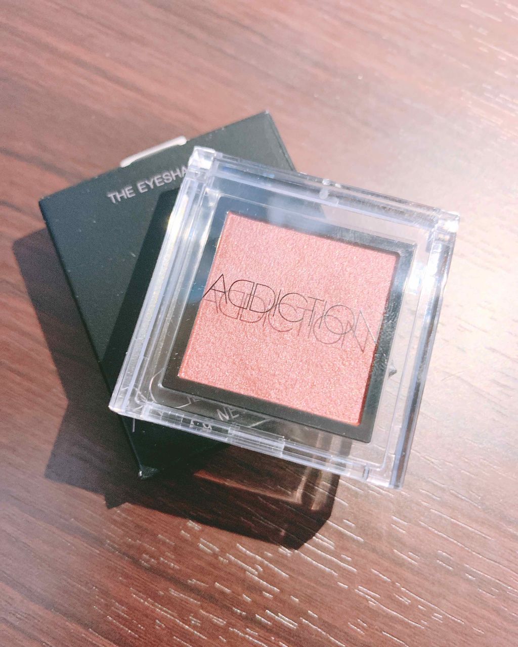 アディクション ザ アイシャドウ 146 Rusty Ruby (P)★限定色/ADDICTION/単色アイシャドウを使ったクチコミ（1枚目）