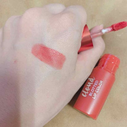 キス クラウド ブロッテッド リップ カラー/REVLON/口紅を使ったクチコミ(2枚目)