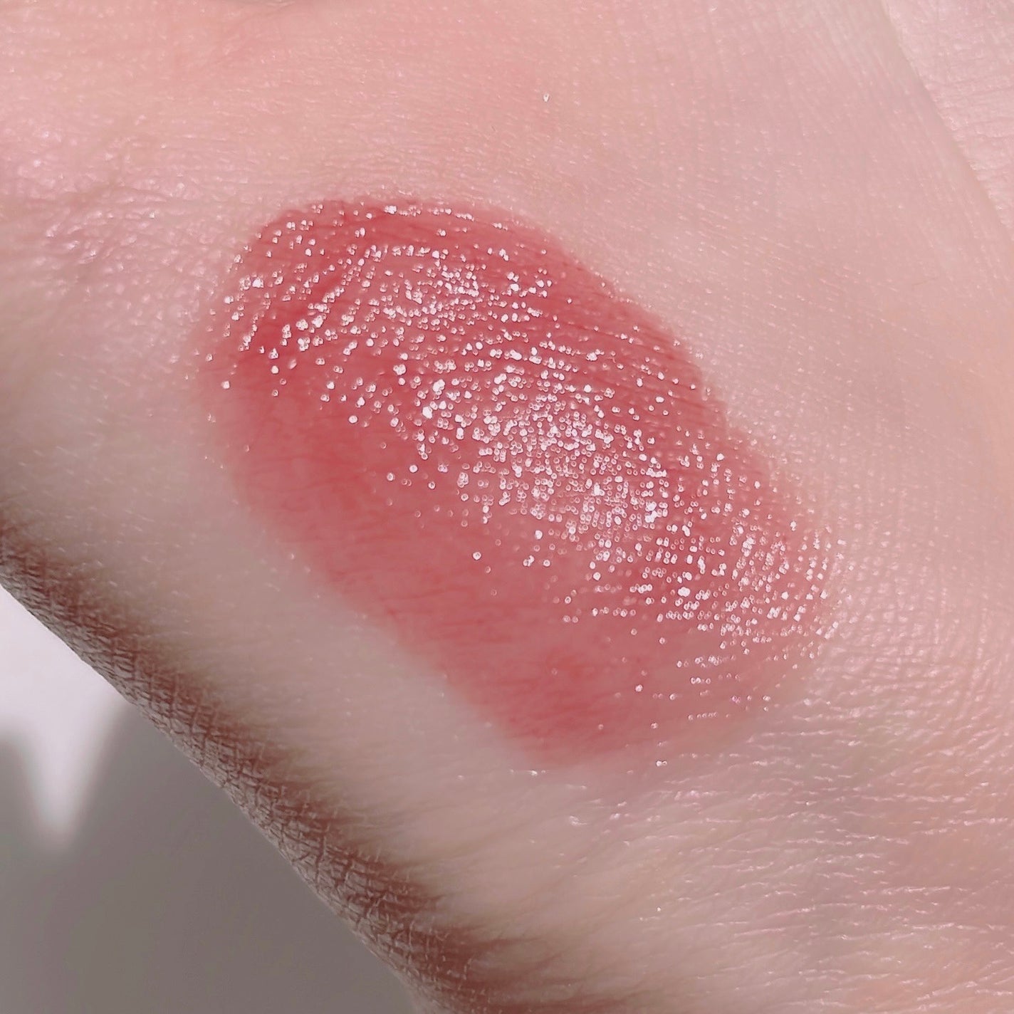 ジューシーラスティングティント/rom&nd/リップティントを使ったクチコミ(4枚目)