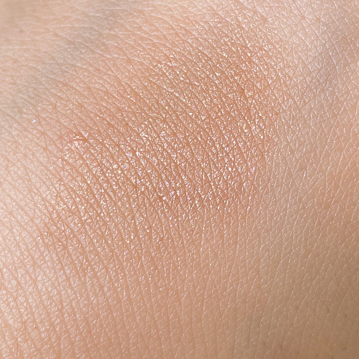 ダイヤモンドシリーズ 星空リキッドアイシャドウ/ZEESEA/リキッドアイシャドウを使ったクチコミ（2枚目）