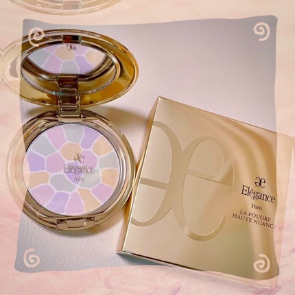 ラ プードル オートニュアンス/Elégance/プレストパウダーを使ったクチコミ(1枚目)