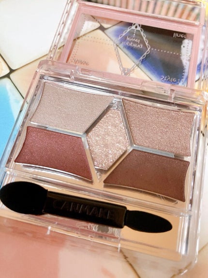 パーフェクトスタイリストアイズ 18 ビタースウィートメモリー/キャンメイク/アイシャドウパレットを使ったクチコミ(2枚目)