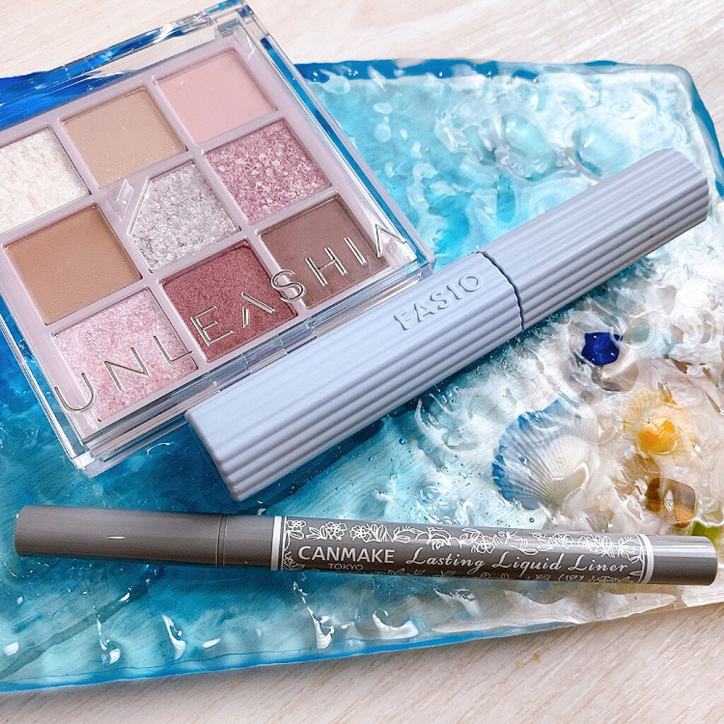 グリッターペディアアイパレット/unleashia/アイシャドウパレットを使ったクチコミ（2枚目）