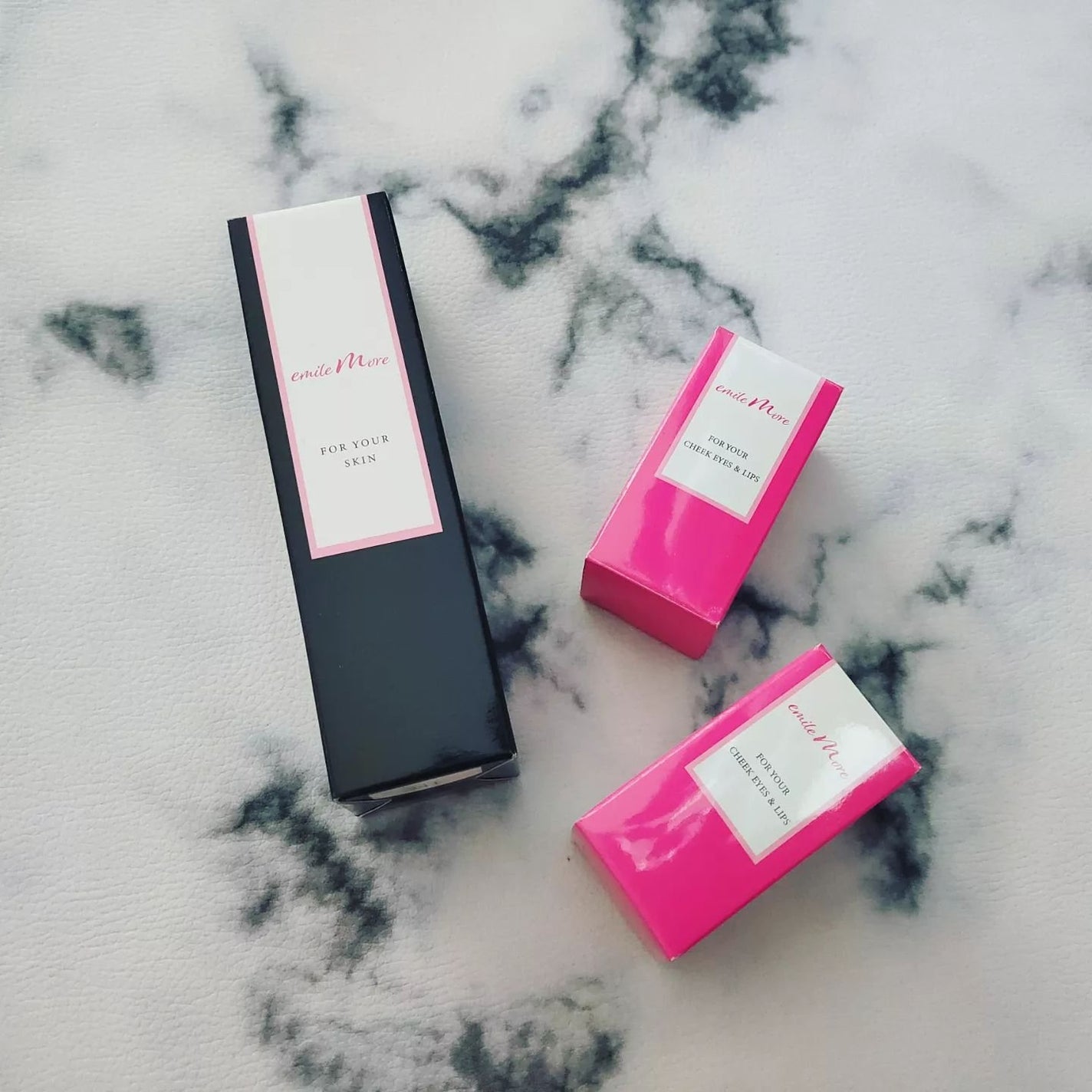 エミルモアWSファンデーション/EBiS化粧品/リキッドファンデーションを使ったクチコミ(9枚目)